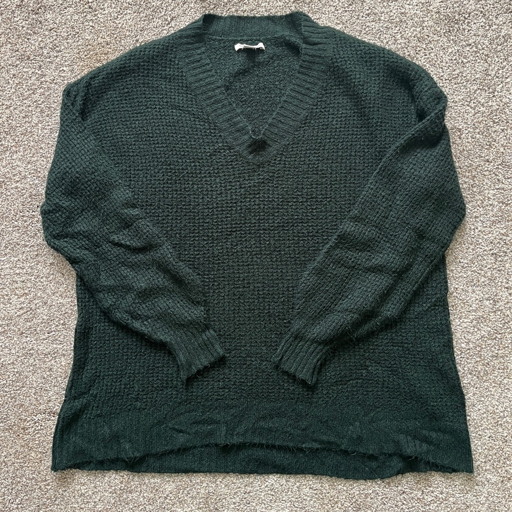American Eagle Outfitters Deep Green V-Neck Very Oversized Sweater